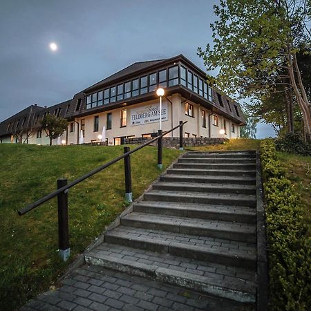 Sonnenhotel Feldberg Am See Mit Schwimmbad, Sauna Und Dampfbad フェルトベルク エクステリア 写真