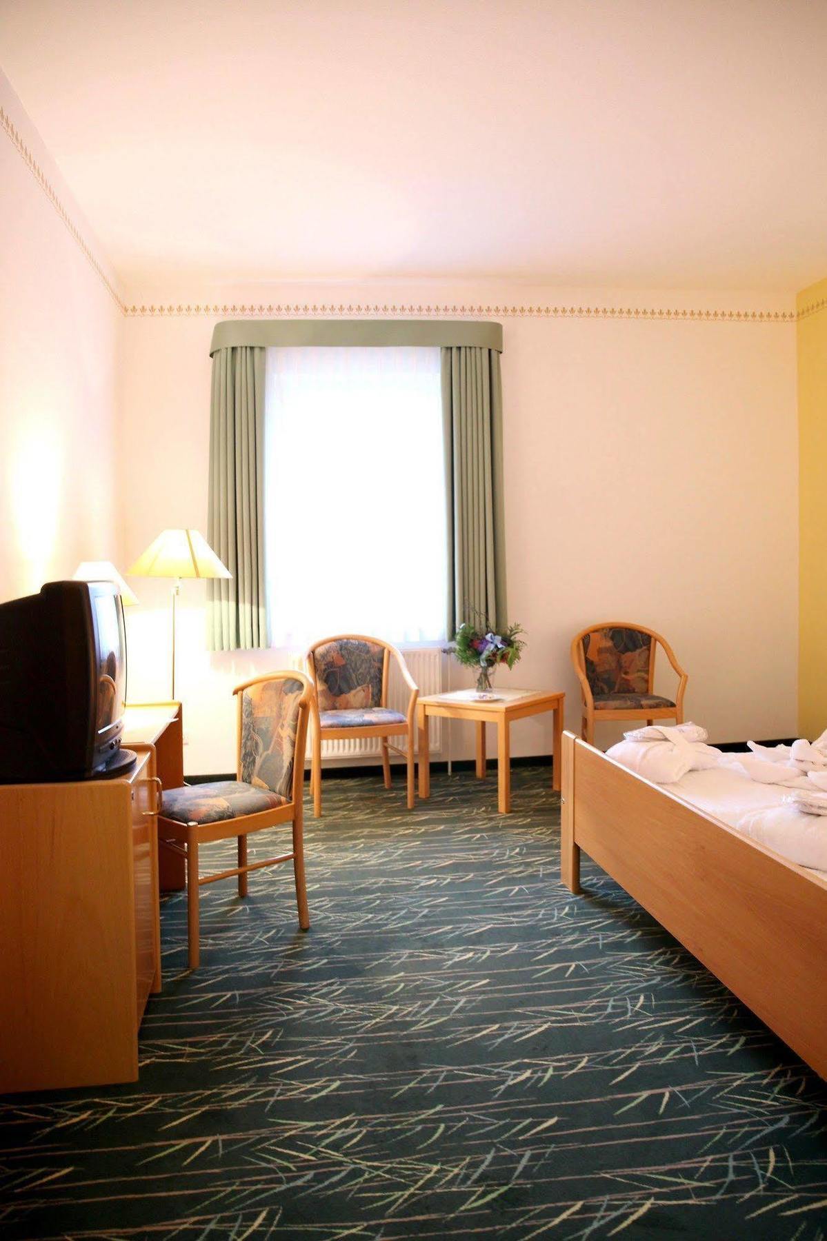 Sonnenhotel Feldberg Am See Mit Schwimmbad, Sauna Und Dampfbad フェルトベルク エクステリア 写真